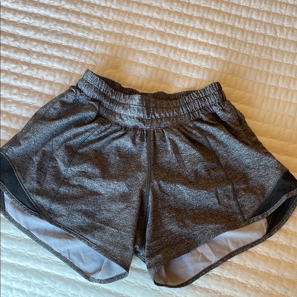 Lululemon Grey Hotty Hot Shorts 2.5” size 2